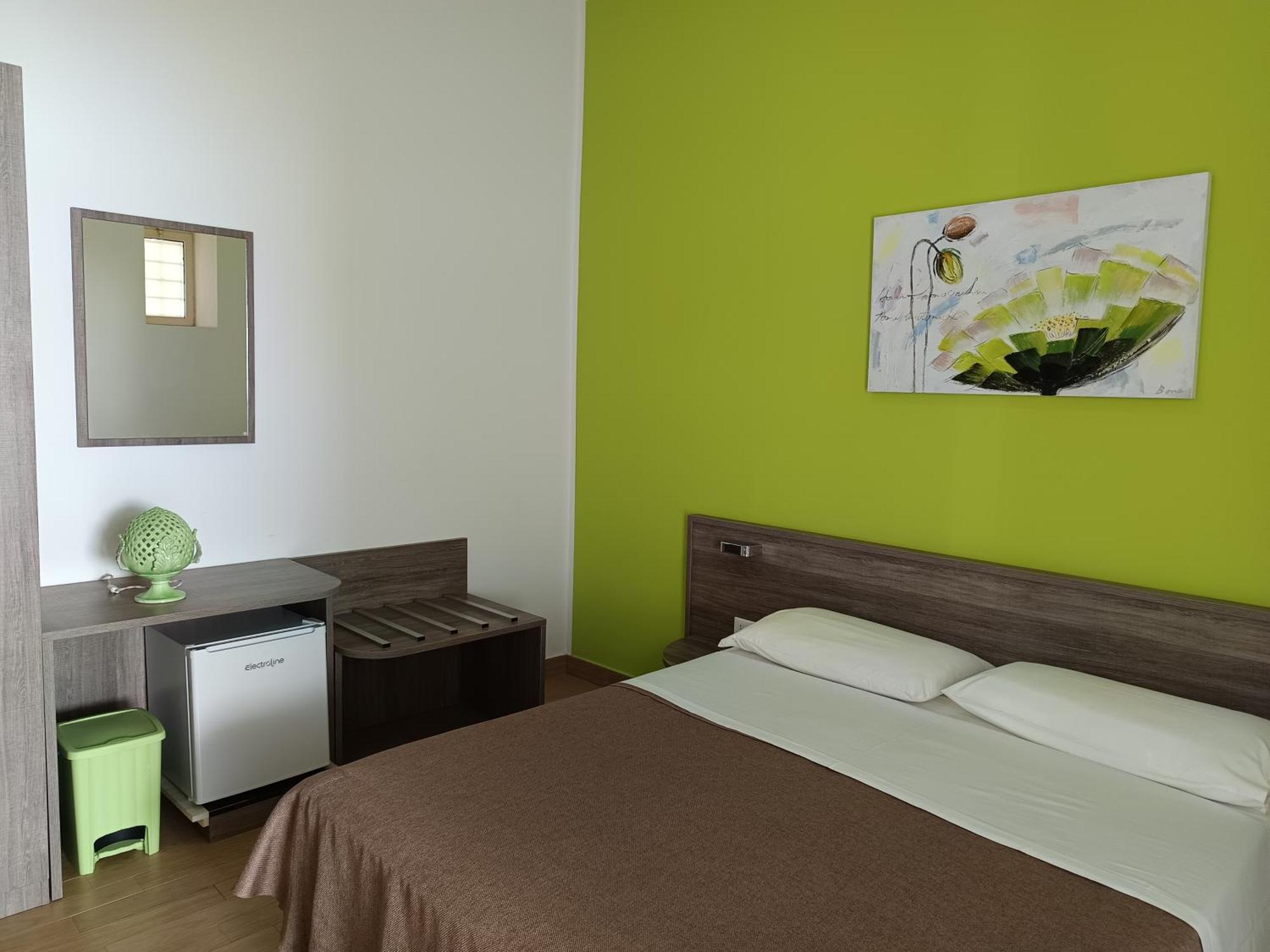 La Giara Resort Торре-Сан-Джованни-Удженто Экстерьер фото