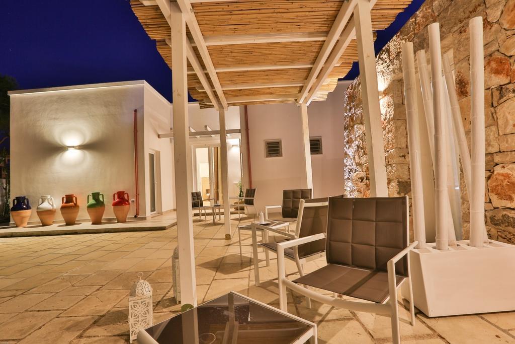 La Giara Resort Торре-Сан-Джованни-Удженто Экстерьер фото