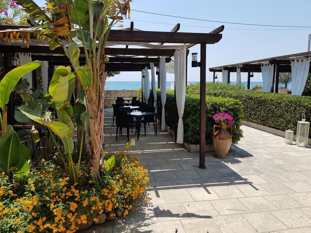 La Giara Resort Торре-Сан-Джованни-Удженто Экстерьер фото